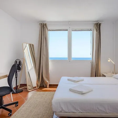 Medano Seaside Villa, Jacuzzi & Pool
