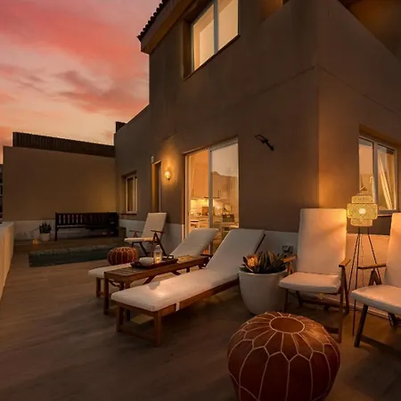 Beachfront Medano & Infinity Jacuzzi & Warm Pool Villa El Medano (Tenerife)