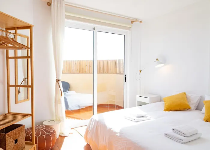 Beachfront Medano&Infinity Jacuzzi&Warm Pool Willa El Médano