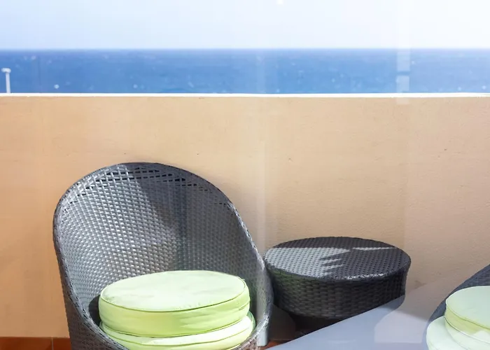 Beachfront Medano&Infinity Jacuzzi&Warm Pool * El Médano