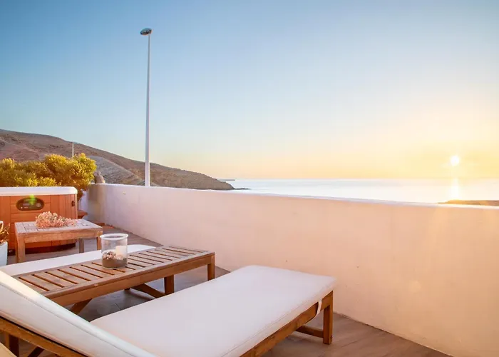 Willa Beachfront Medano&Infinity Jacuzzi&Warm Pool