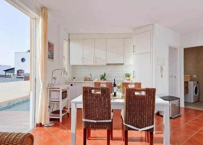 Willa Beachfront Medano&Infinity Jacuzzi&Warm Pool *