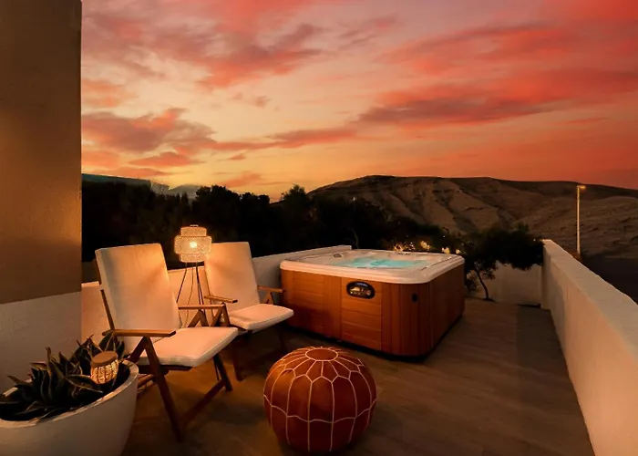 Beachfront Medano&Infinity Jacuzzi&Warm Pool * El Médano