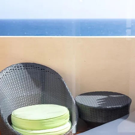 Beachfront Medano & Infinity Jacuzzi & Warm Pool * אל מדאנו