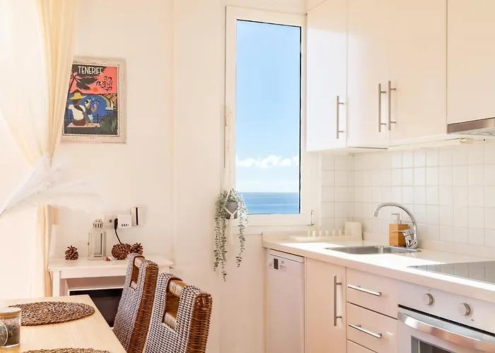 Villa Medano Seaside Villa, Jacuzzi&Pool *