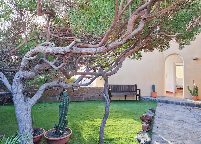 Medano Seaside Villa, Jacuzzi&Pool *