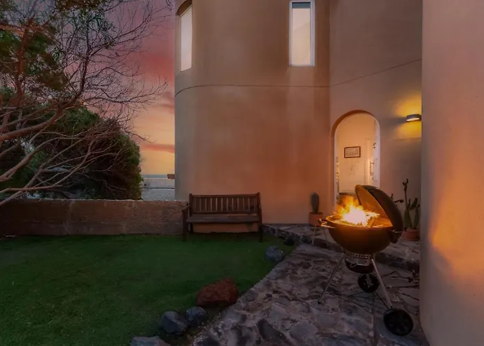 Medano Seaside Villa, Jacuzzi&Pool *